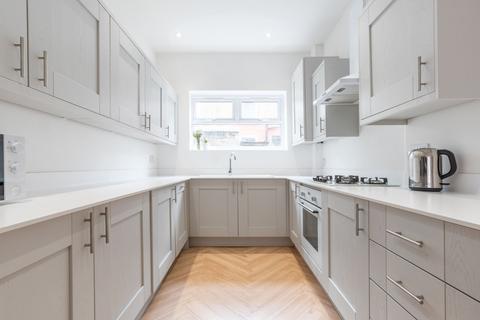 6 bedroom house to rent, Egerton Road, Liverpool L15
