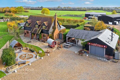 3 bedroom detached house for sale, Ledburn, LEIGHTON BUZZARD