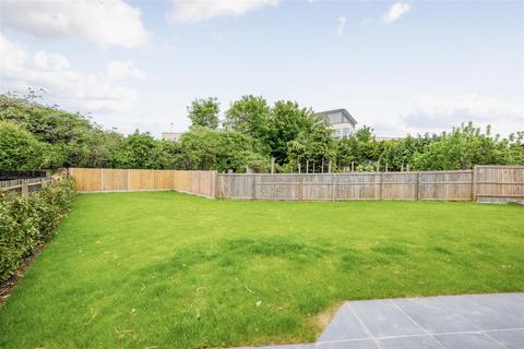 7 bedroom house to rent, Tilling Road, Bristol BS10