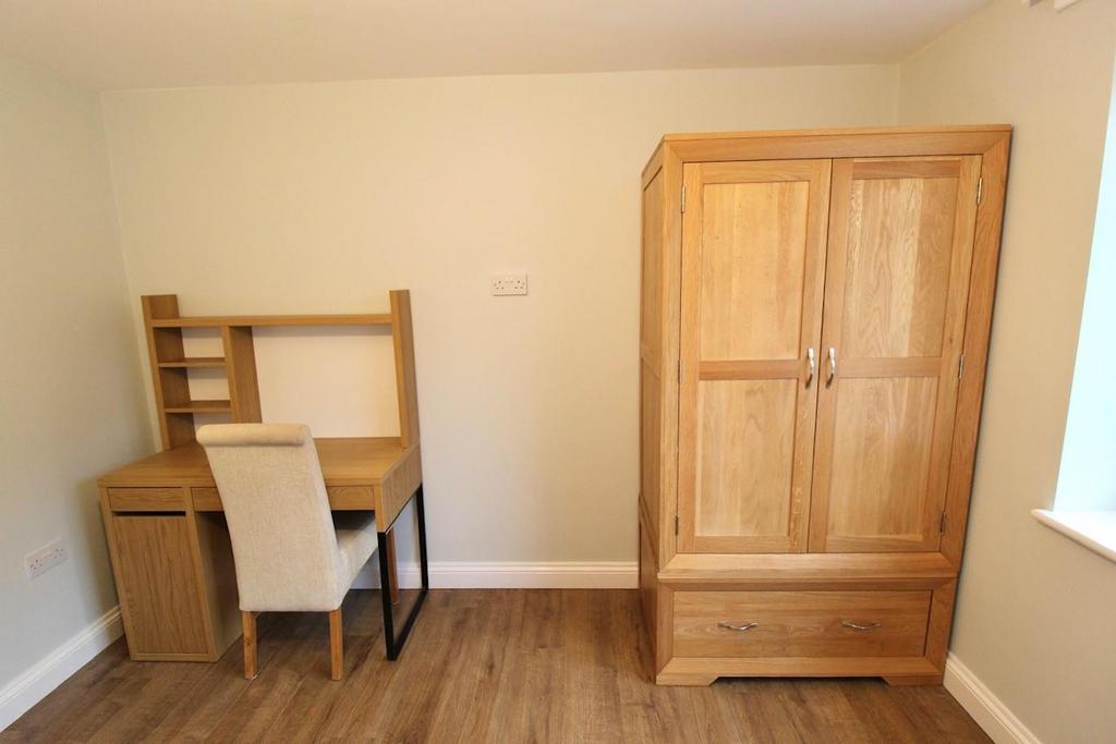 Bed 2 - annex.jpg