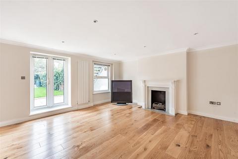 3 bedroom flat to rent, Buckland Crescent, Belsize Park, NW3