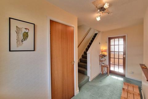 3 bedroom detached house to rent, Kelmarsh Avenue, Leicester