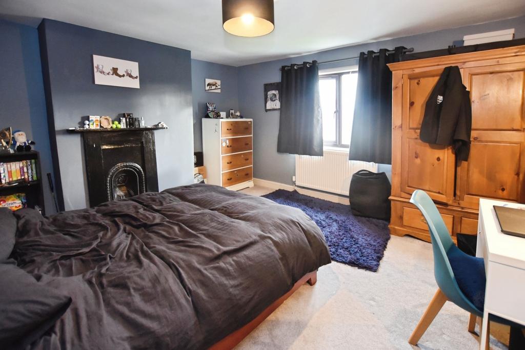 Main Bedroom
