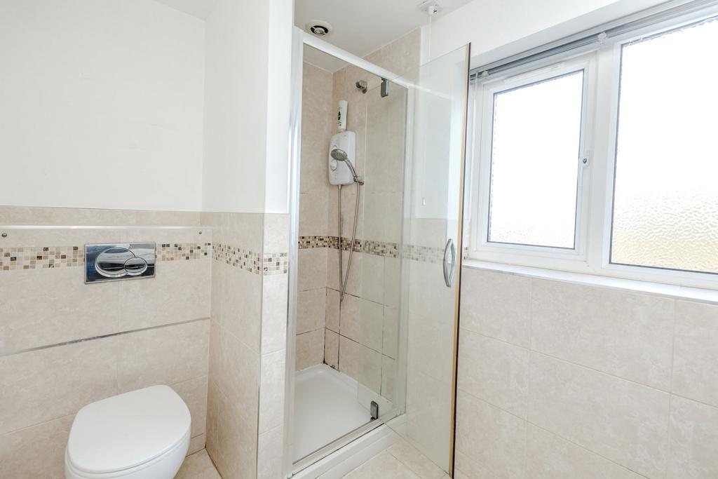 14 Bracken Close--Dinnington--NE137 LY-38