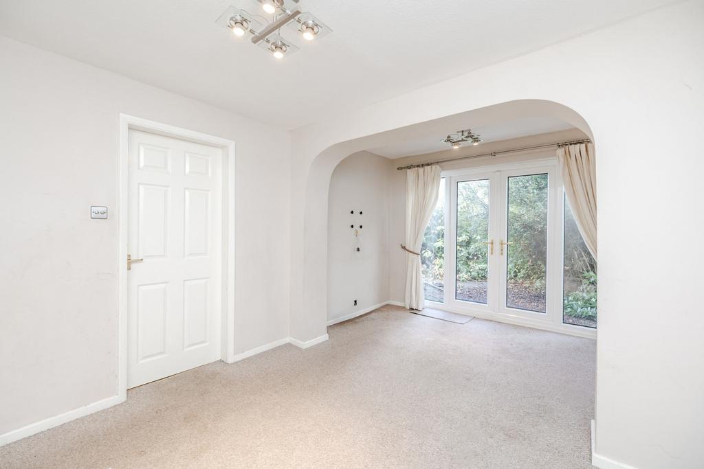 14 Bracken Close--Dinnington--NE137 LY-7