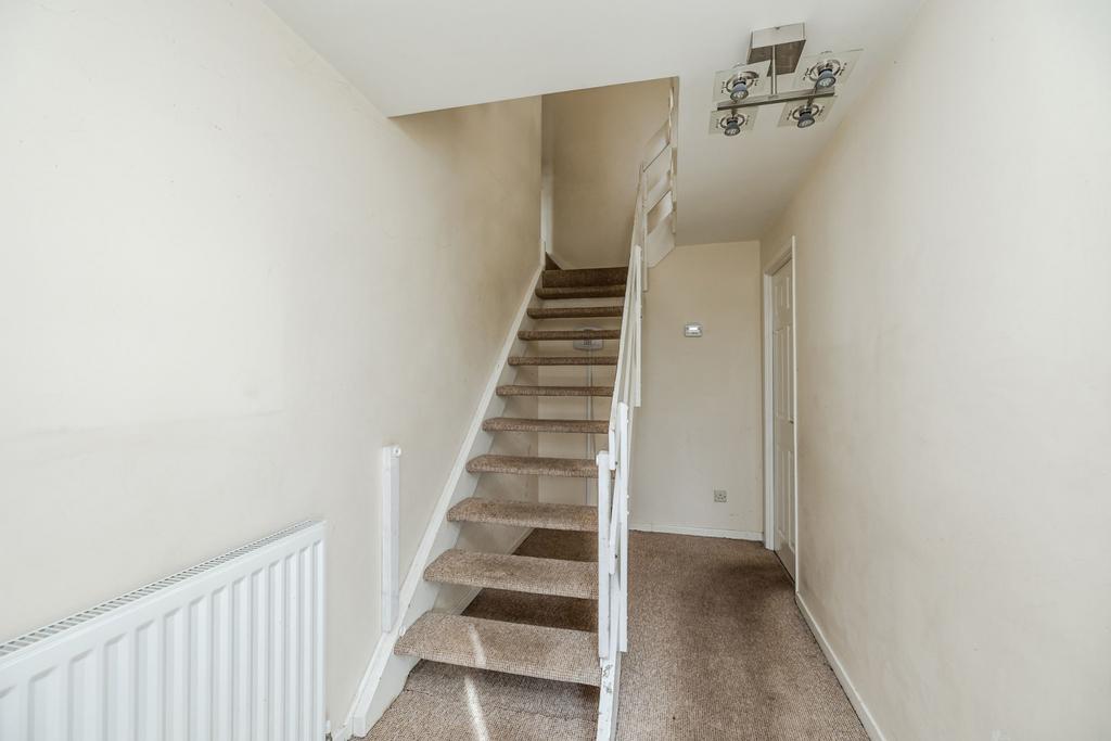 14 Bracken Close--Dinnington--NE137 LY-1