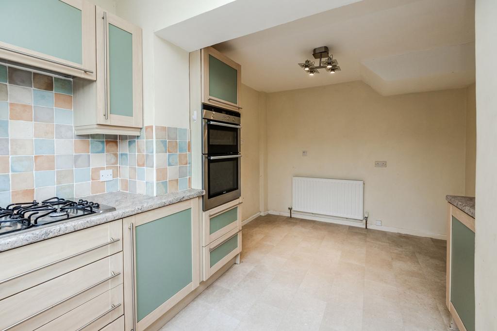 14 Bracken Close--Dinnington--NE137 LY-15