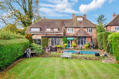 undefined, Manor Crescent, Seer Green, HP9