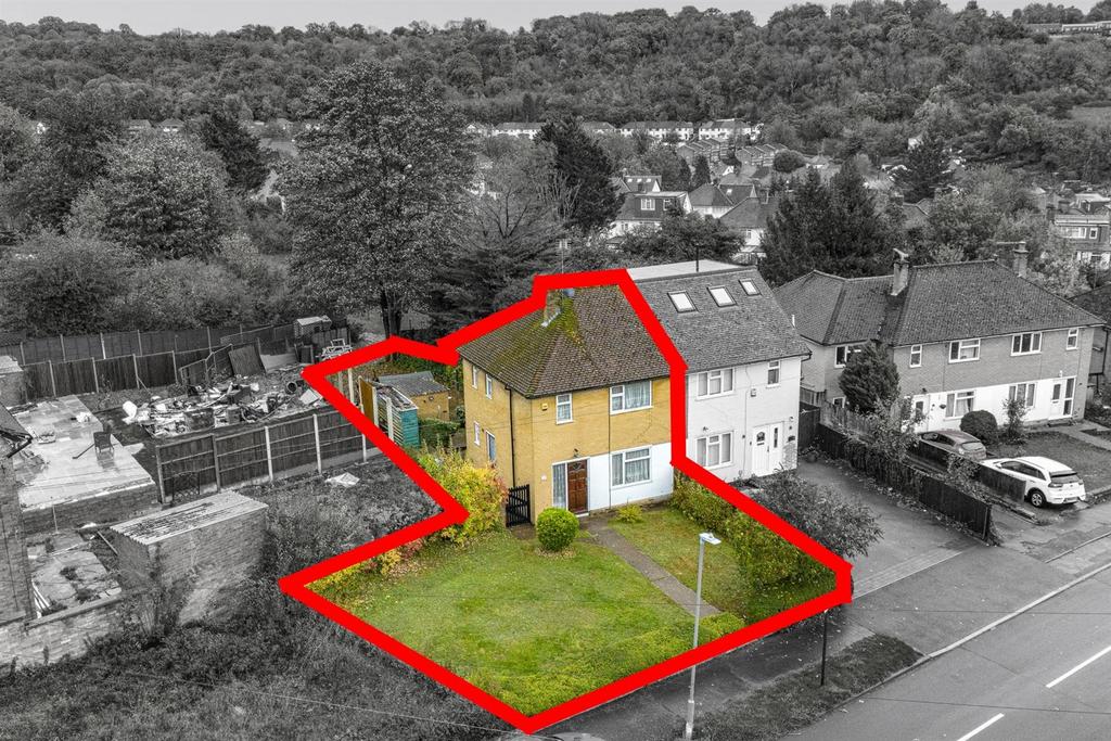 Thumbnail 32 Gayhurst Road, HP13 7 XR Drone-1.jpg