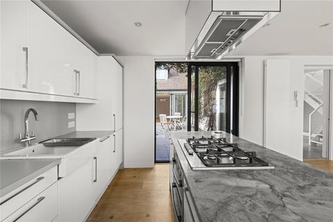 undefined, Lock Road, Richmond, TW10