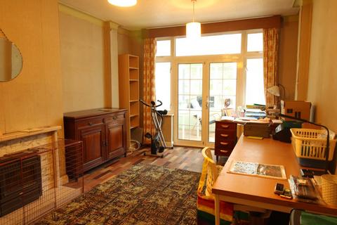 5 bedroom semi-detached house for sale, The Avenue, West Wickham, BR4