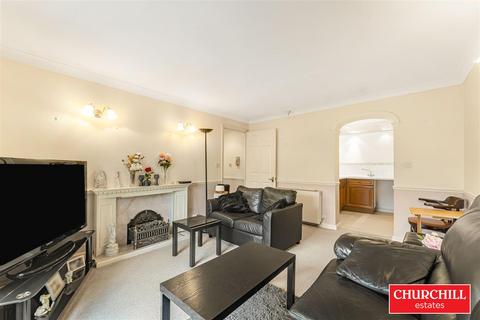 undefined, St James Gate, Palmerston Road, Buckhurst Hill