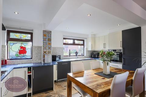 3 bedroom detached house for sale, Lawn Close, Heanor, DE75