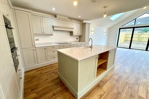 3 bedroom semi-detached house for sale, Pinetrees, Purdis Farm Lane, Ipswich