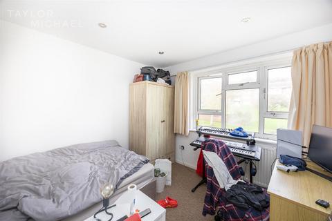 undefined, Selsfield Drive, Brighton