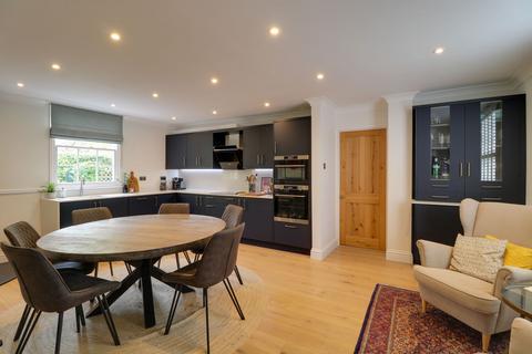 undefined, Commercial End, Cambridge CB25