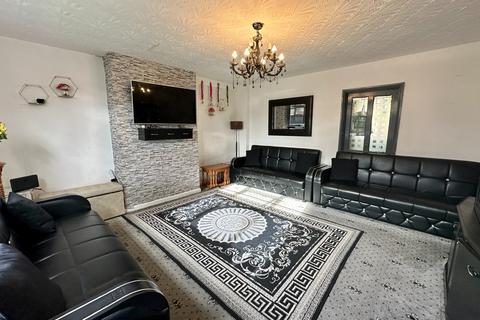 88 Beech Road, Wednesbury, WS10 9NS