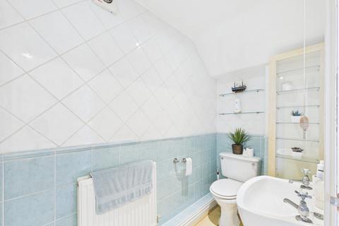 71 Bromyard Road, Worcester, WR2 5BZ
