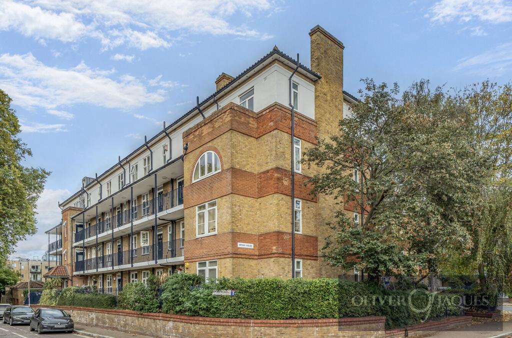 Row House Rotherhithe Rotherhithe Street, Bryan House... 2 bed flat - £360,000