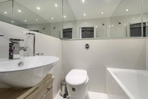2 bedroom flat to rent, Kensington High Street, Kensington High Street, London, W8
