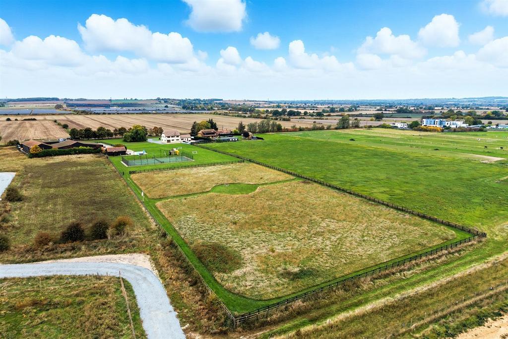 Dji 20251010140617 0786 d.jpg