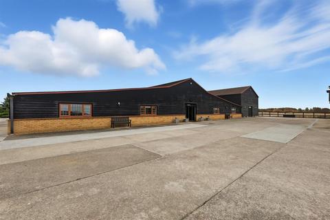 undefined, Harrow Lane, Bulphan, RM14