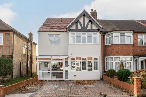 Springfield Avenue, London SW20
