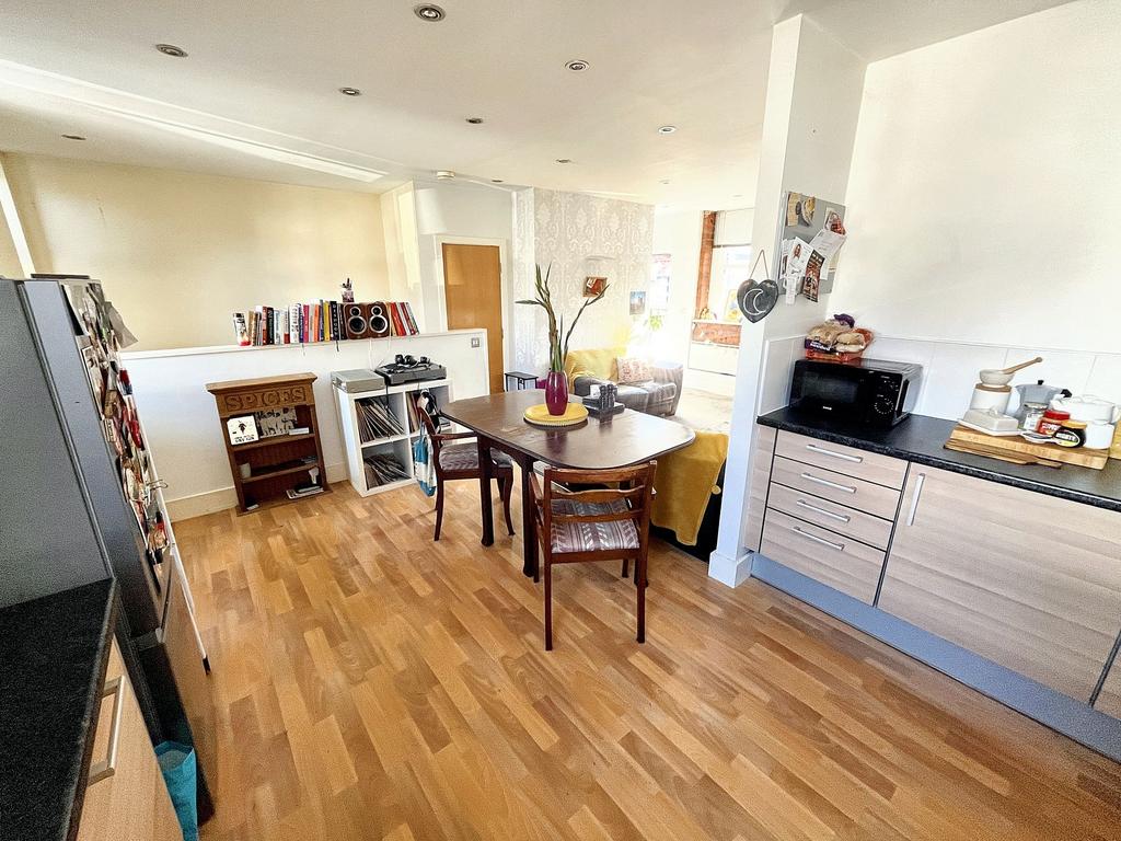 Lounge-Dining-Kitchen