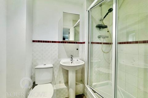 3 bedroom flat for sale, Liverymen Walk, Kent DA9