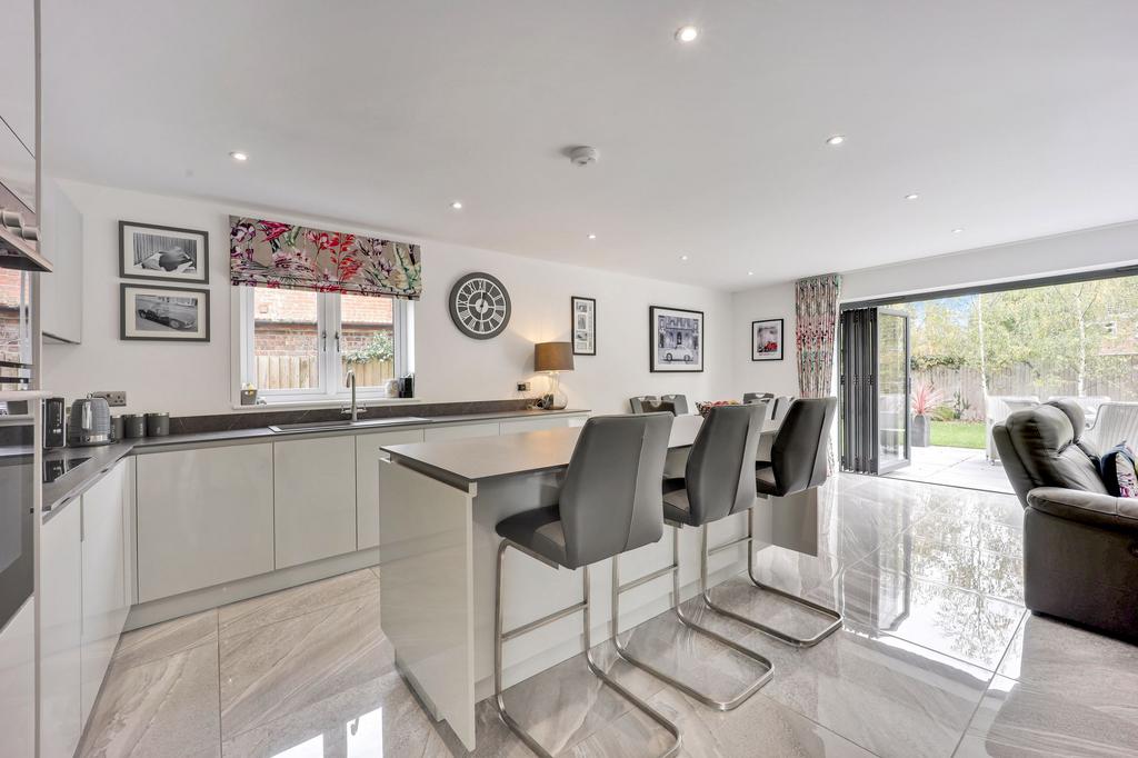 Kitchen Diner