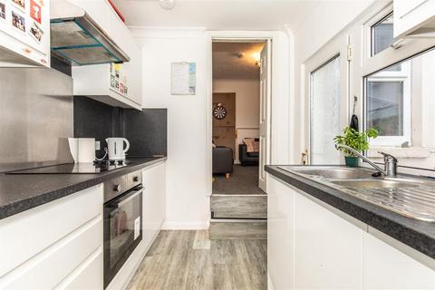 undefined, Redvers Road, Brighton