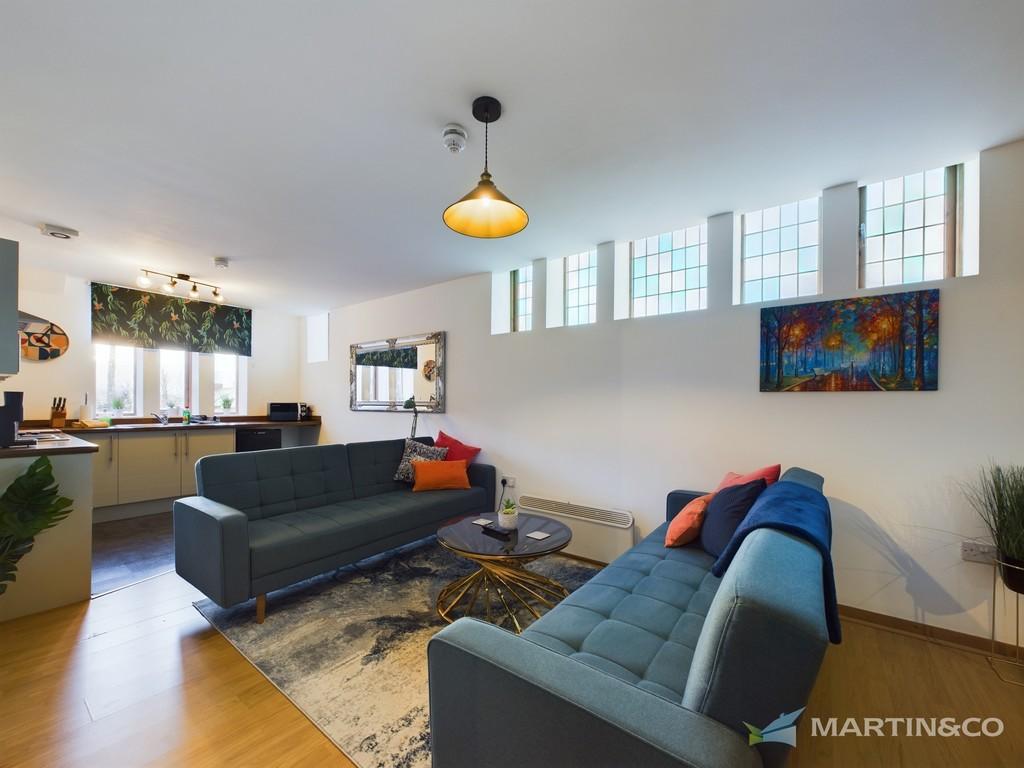 Cam02318 g0 pr0387 still005