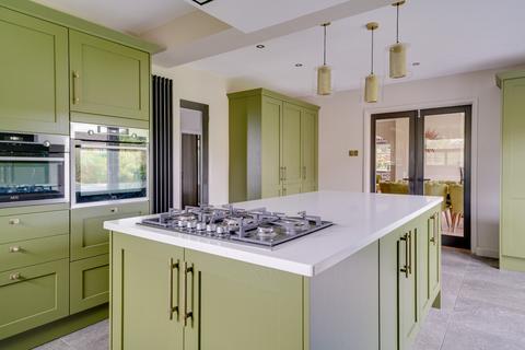 5 bedroom detached house for sale, Tithe Close, Hilton, PE28