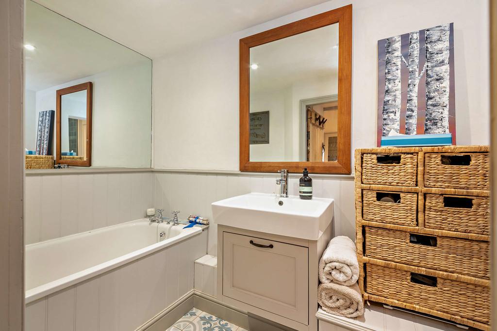 8667870-interior04-800