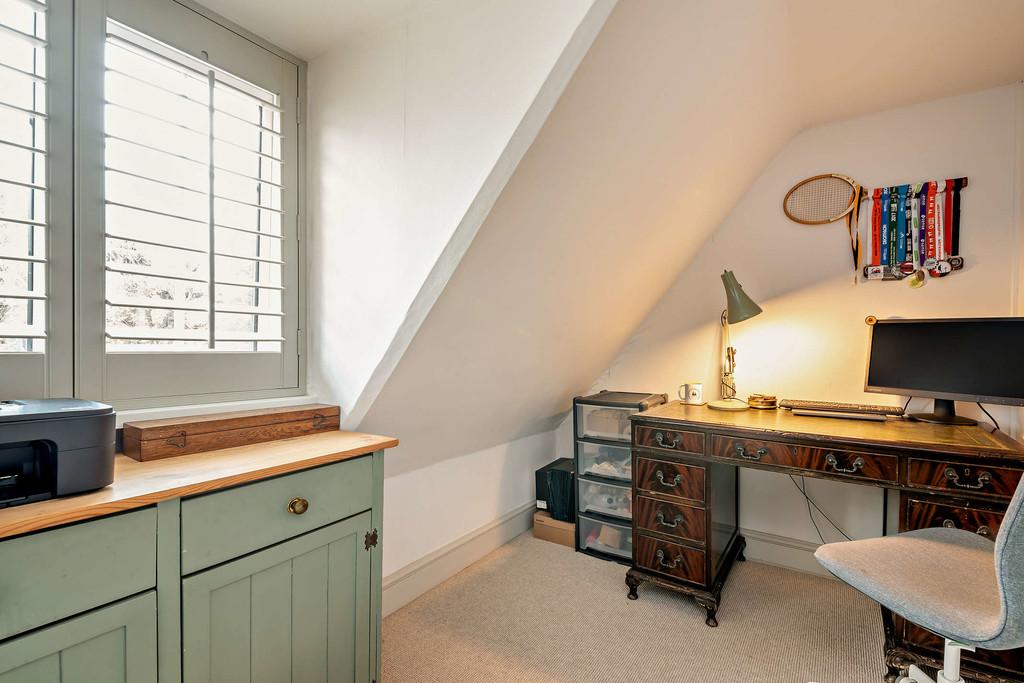 8667870-interior16-800