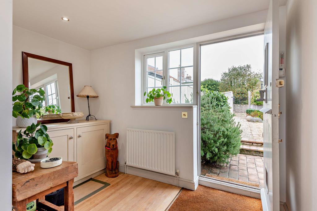 8667870-interior12-800