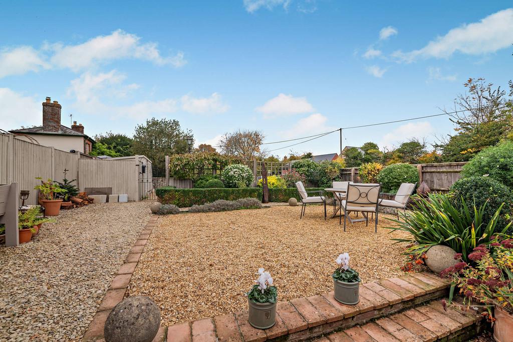 8667870-exterior01-800