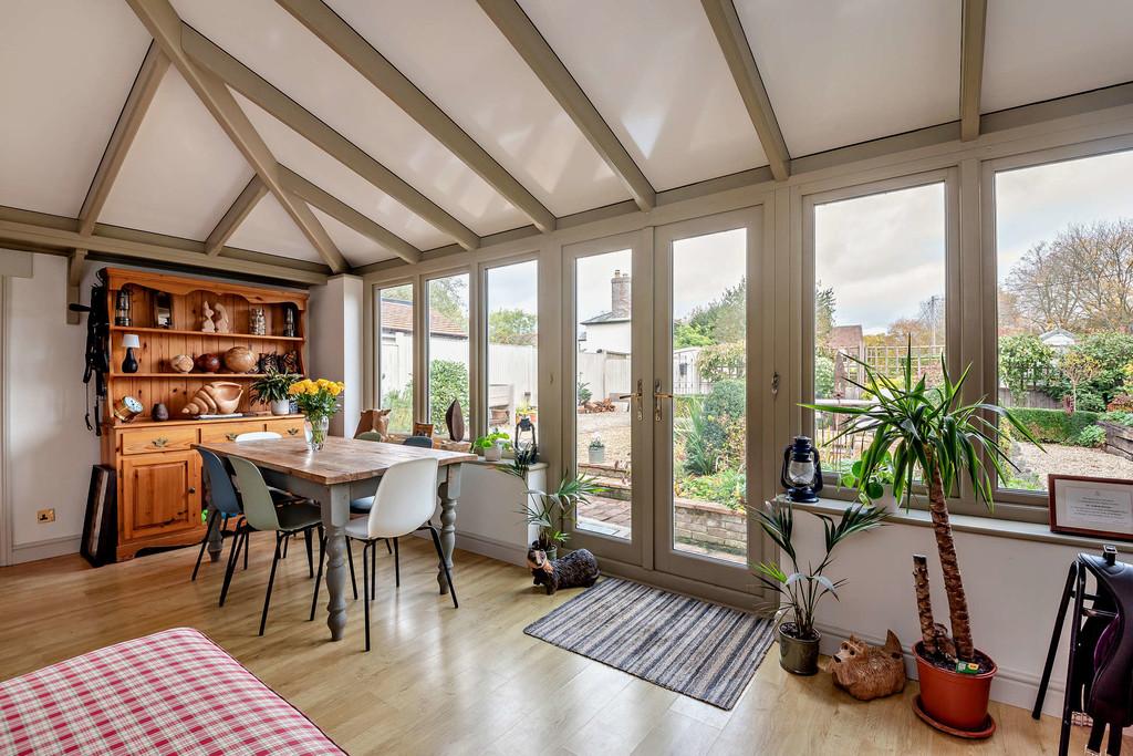 8667870-interior02-800