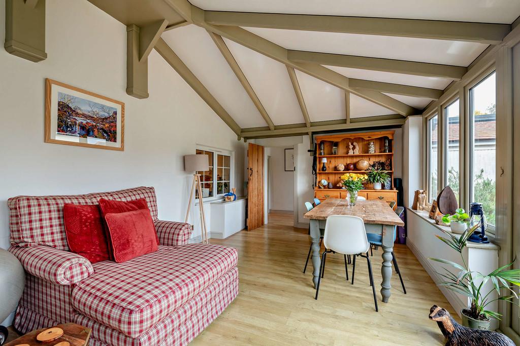 8667870-interior03-800