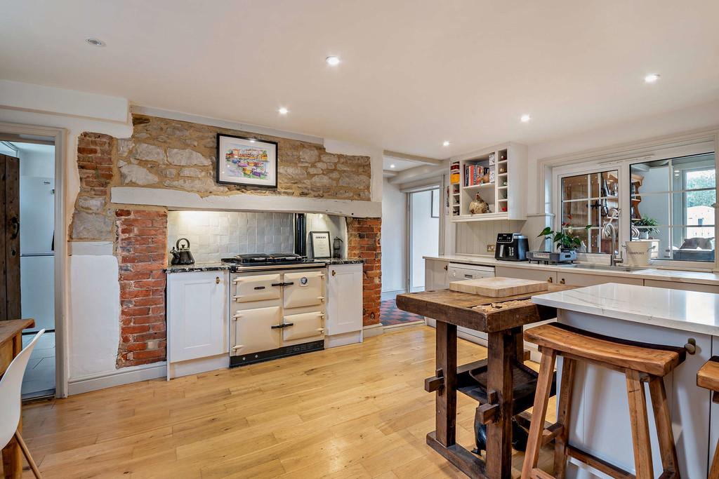 8667870-interior08-800