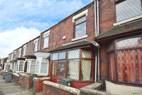 2 bedroom terraced house to rent, Warrington Road, Hanley