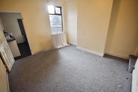 2 bedroom terraced house to rent, Warrington Road, Hanley