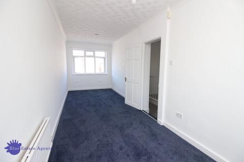 10 Francis Road, Hounslow, TW4 7JX