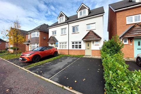 undefined, Oaks Close, Prestwich, M25