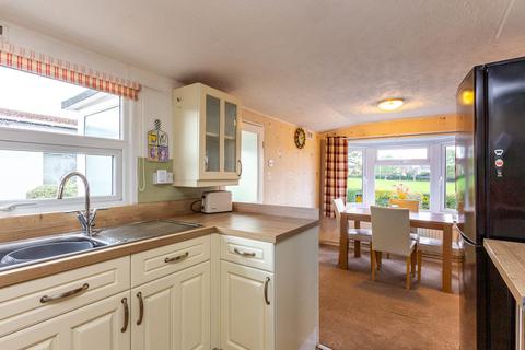 2 bedroom mobile home for sale, Bedford Road, Rushden NN10
