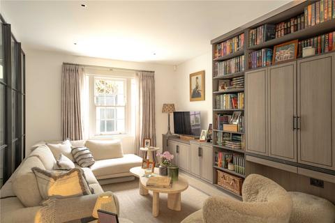 52 Upper Cheyne Row, London, SW3 5JJ