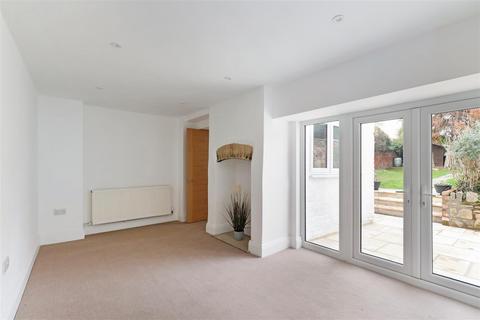 undefined, Westward Road, Stroud