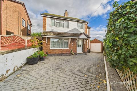 4 bedroom detached house for sale, Liskeard Drive, Allestree