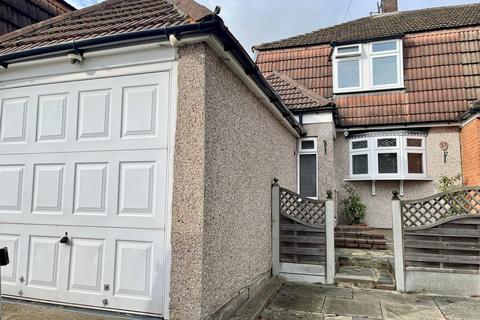 Keats Avenue, Romford