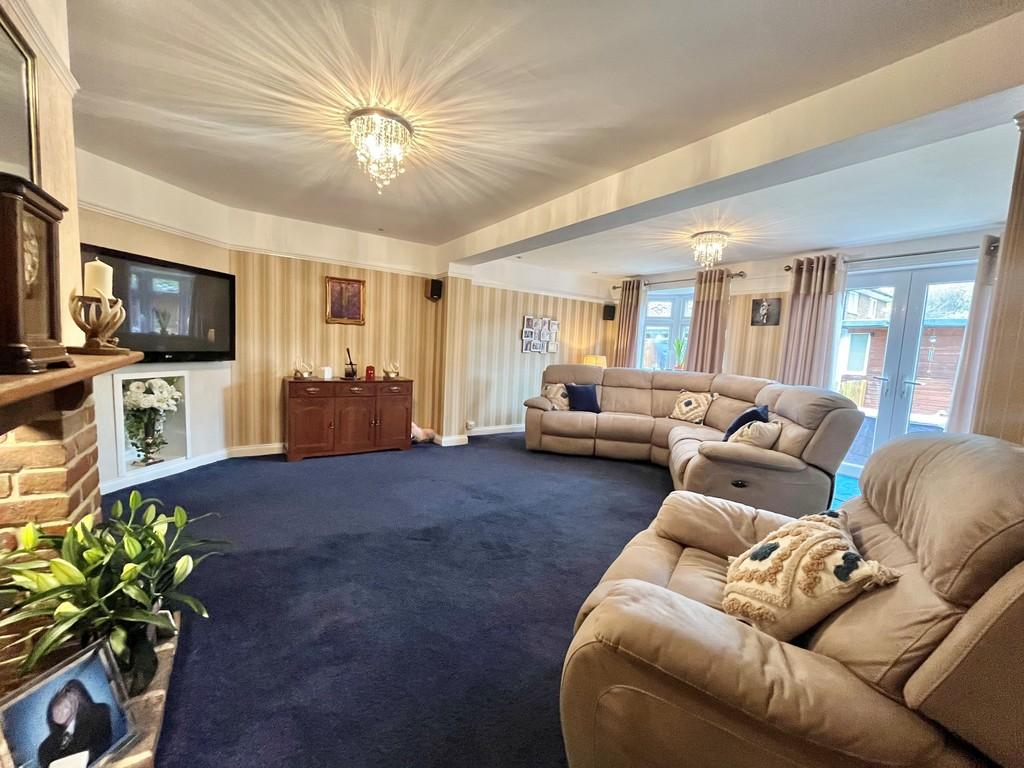 Living room, fireplace